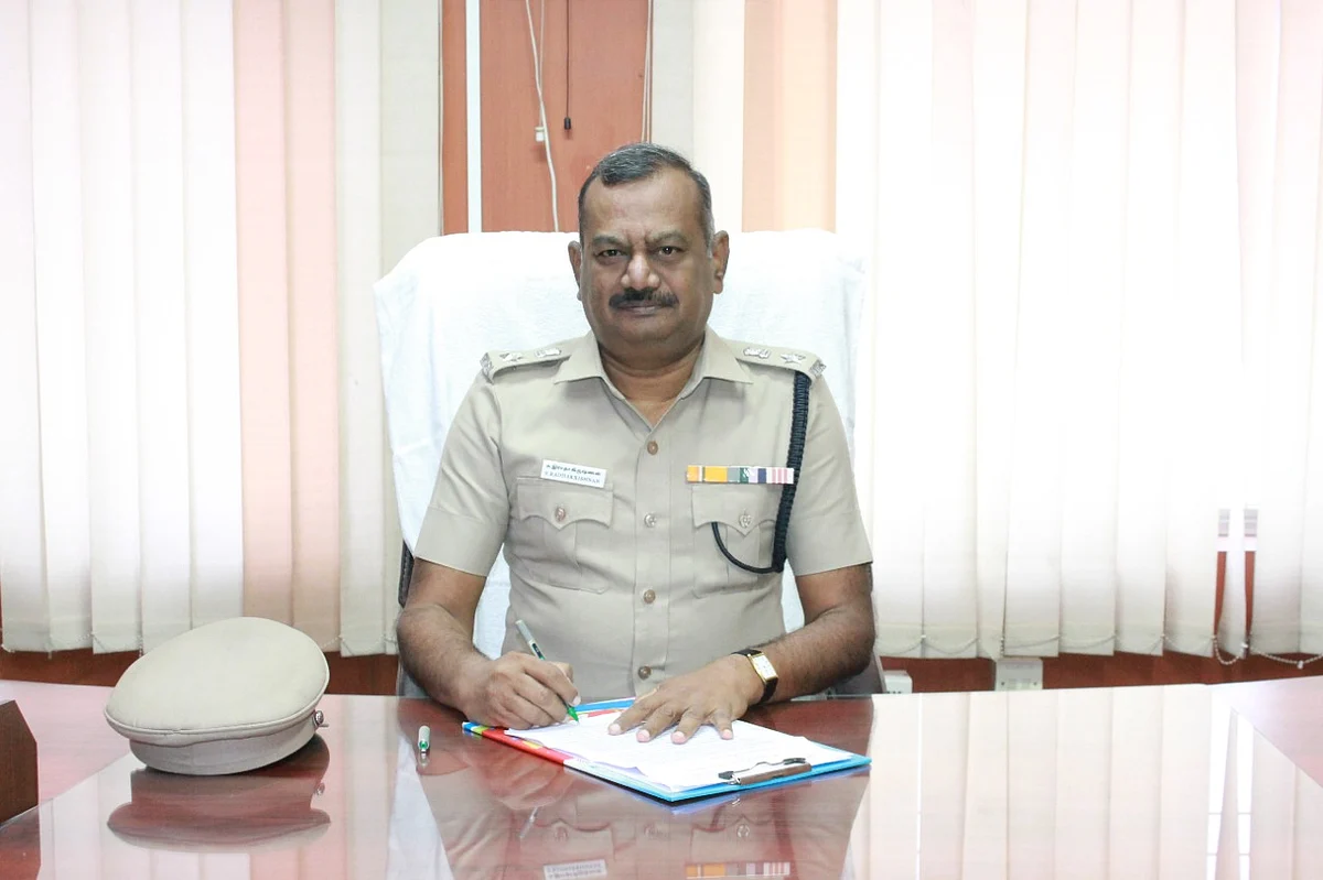 சேலம் மாநகர தலைமையக காவல் துணை ஆணையர் இராதாகிருக்ஷ்ணன்