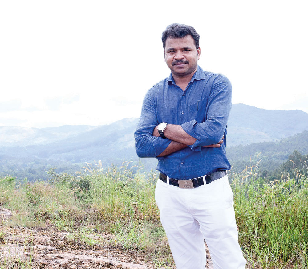 ‘அறம்’ வளர்க்கும் அரசு மருத்துவர்!