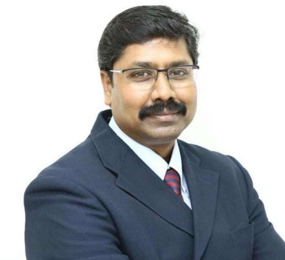 இதய அறுவை சிகிச்சை மருத்துவர் முருகு சுந்தர பாண்டியன்