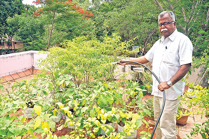 முனைவர் அ.உதயகுமார்