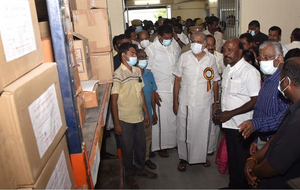 அமைச்சர்கள் ஆய்வு