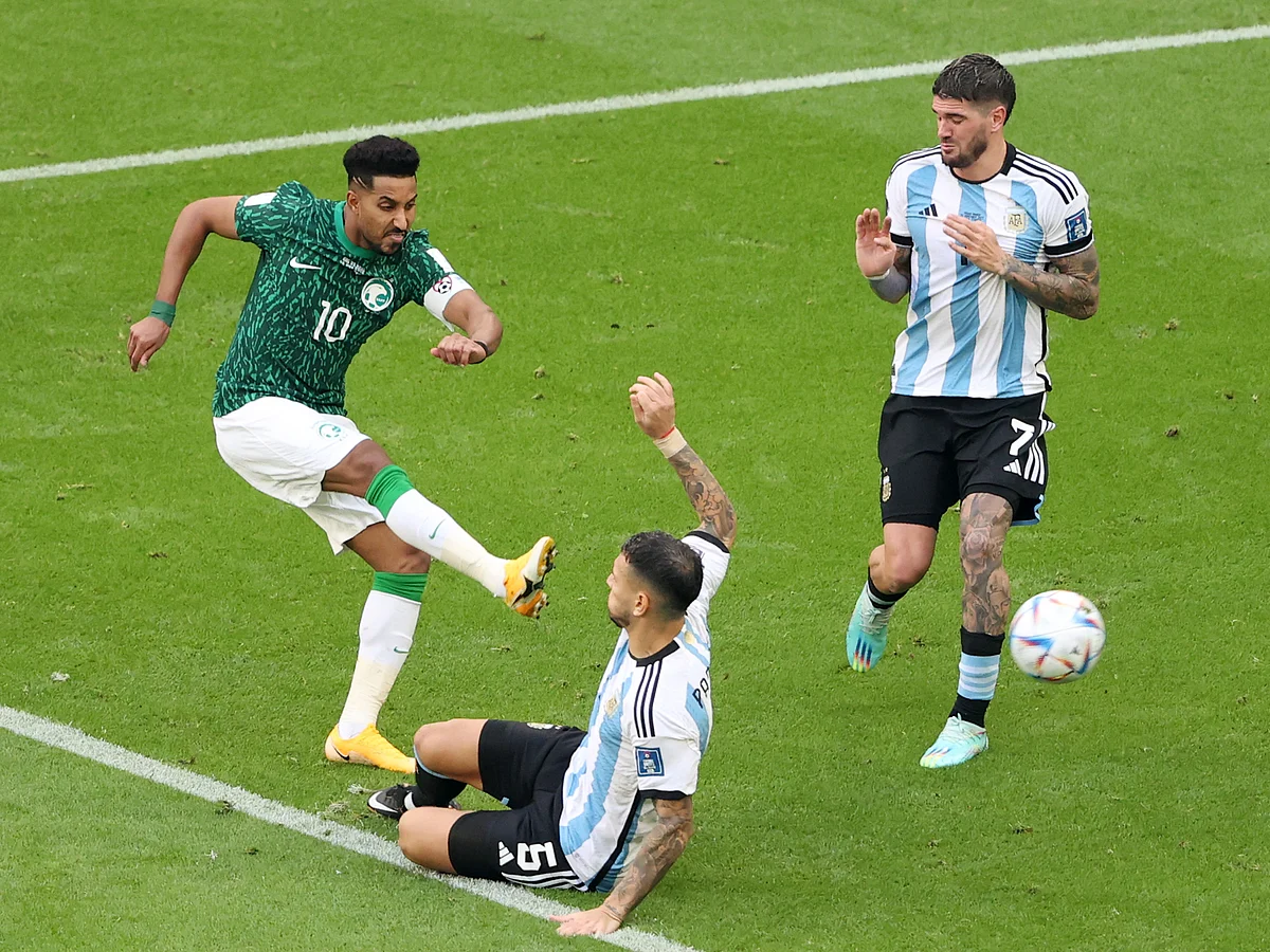 FIFA World Cup: அர்ஜெண்டினாவின் ஆதிக்கத்தை அடக்கிய அந்த 6 நிமிடங்கள்; அதிர்ச்சியளித்த சவுதி அரேபியா!