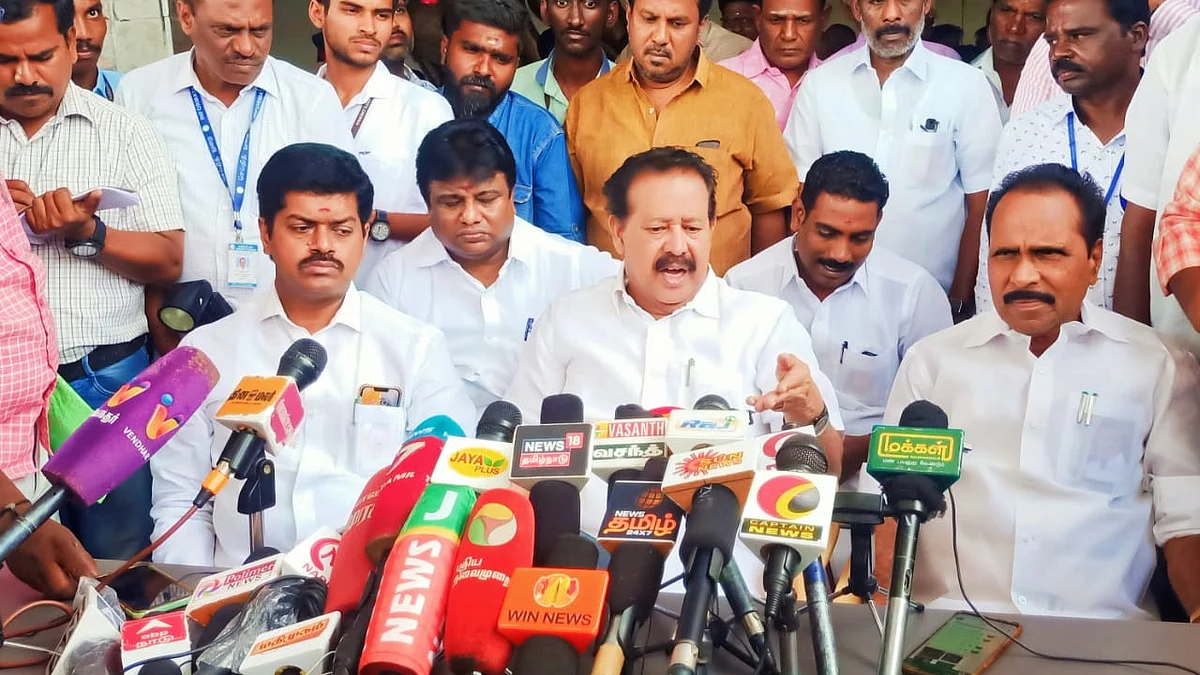 செய்தியாளர்கள் சந்திப்பில் பொன்முடி