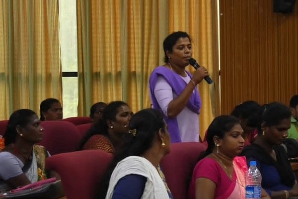 கோரிக்கை வைத்த திருநங்கை மாணவி