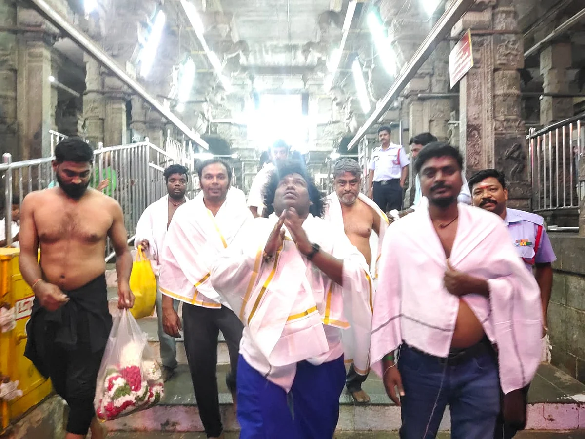 யோகிபாபு