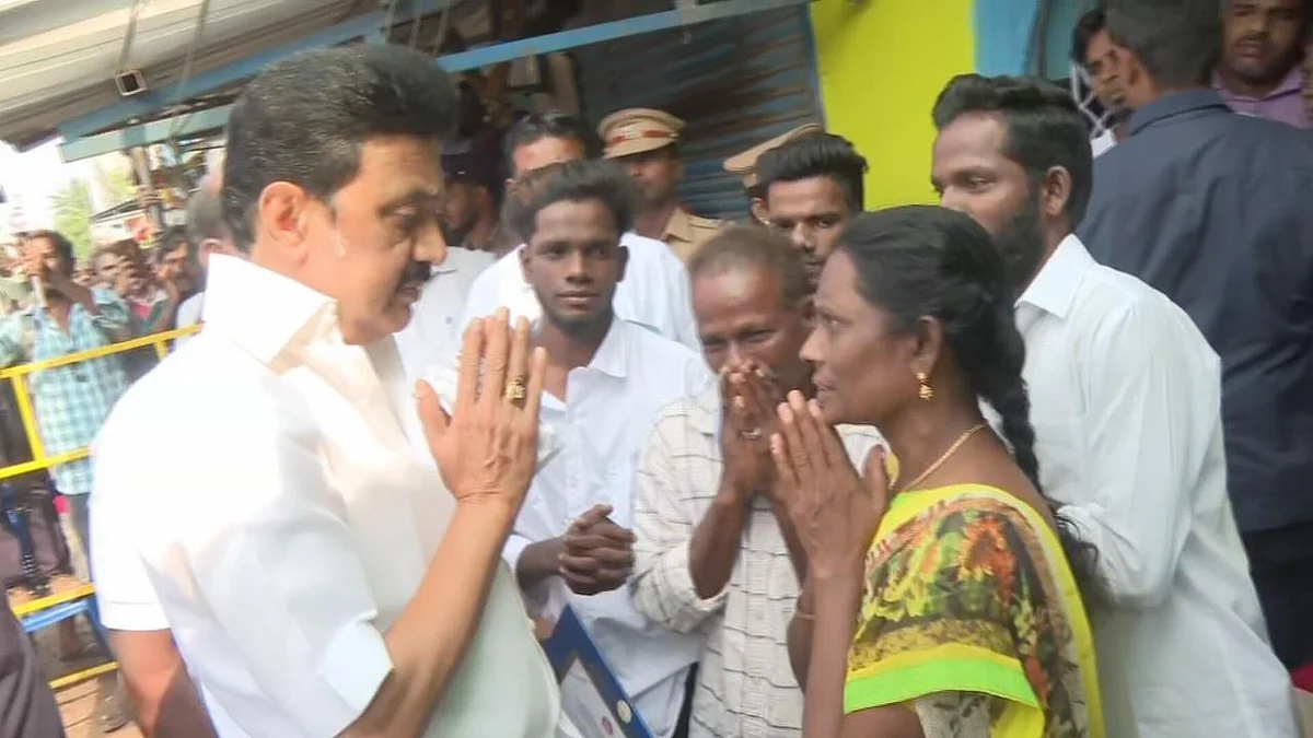 பிரியாவின் குடும்பத்தினருக்கு ஆறுதல் கூறும் முதல்வர்