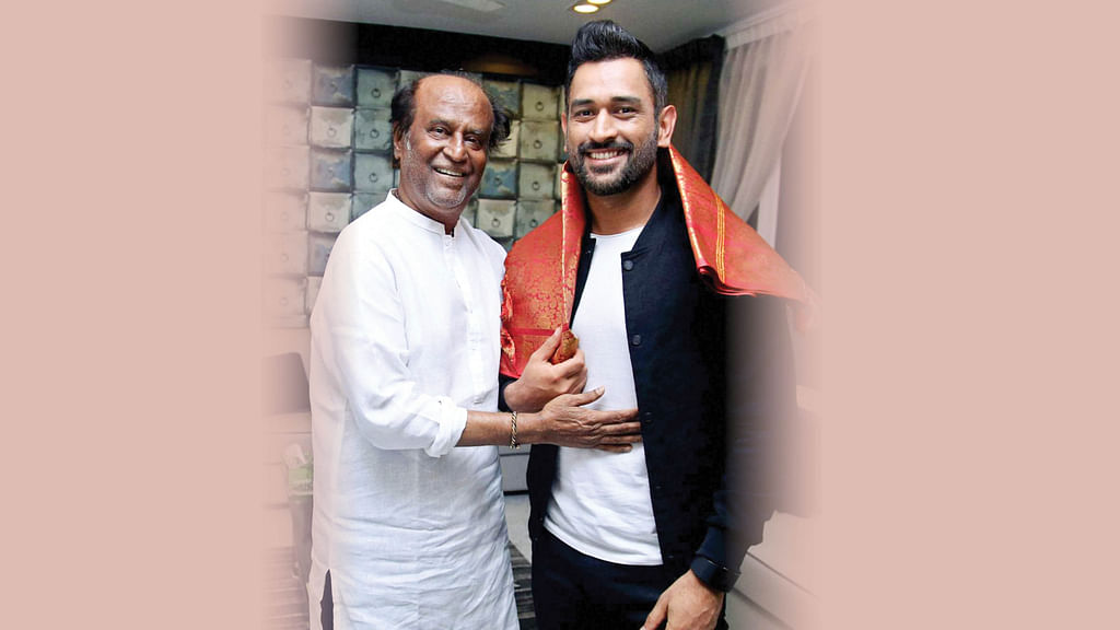 ரஜினி - தோனி