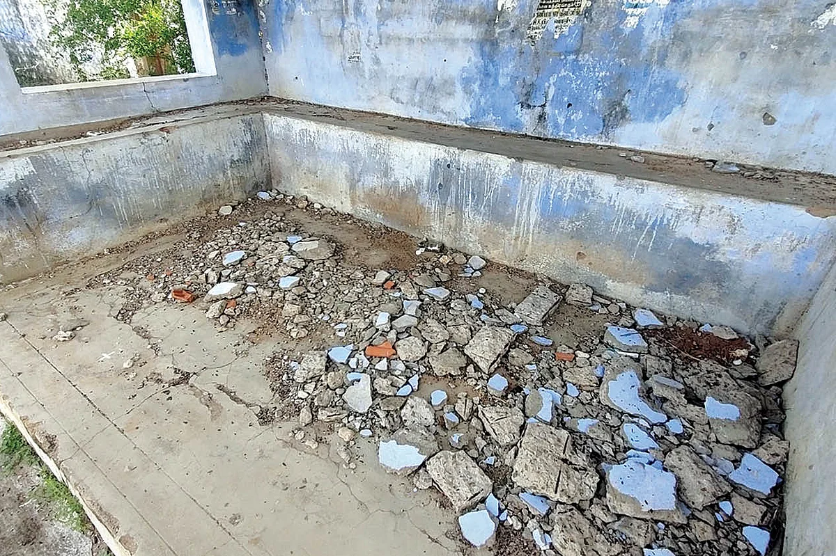 கன்னிமார் கோயில் புதூர் பஸ் நிலையம்...