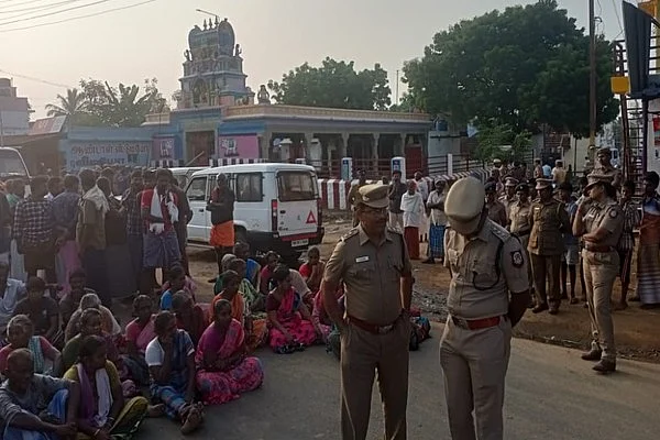 மறியல் போராட்டம்
