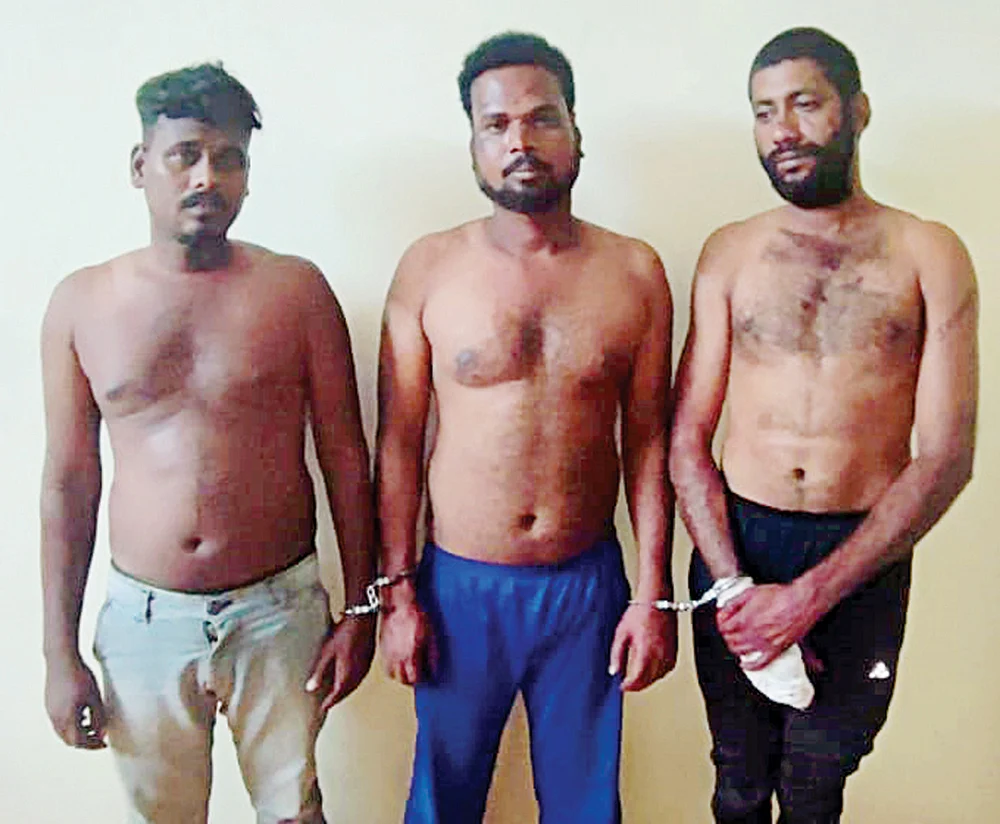 சேலம் ரௌடி கொலை... கழுத்தை அறுத்து ரத்தத்தை ருசித்த கொடூரம்!