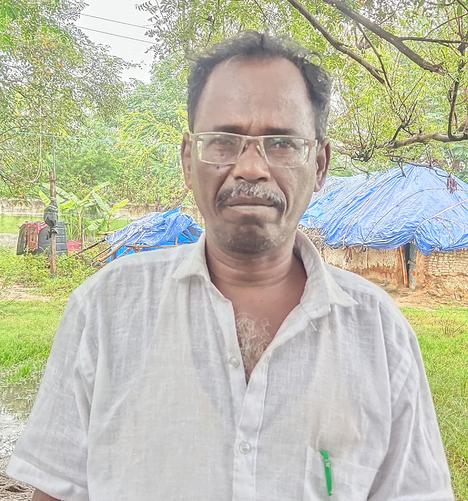“தலைவர் நாற்காலியில் உட்காரக் கூடாது...” - பரிதவிக்கும் பழங்குடியின பஞ்சாயத்து தலைவர்!
