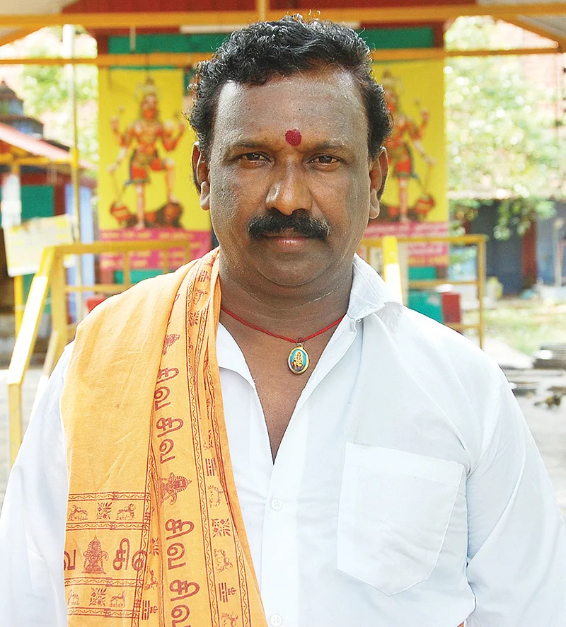 வில்லிசை கலைஞரான கே.எம்.ஐயப்பன்