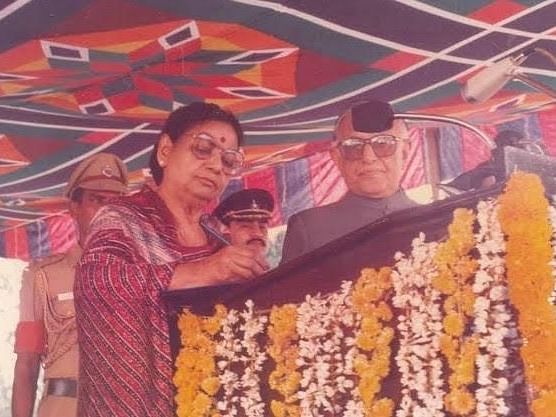 தமிழகத்தின் முதல் பெண் முதல்வர் வி.என். ஜானகி...பிறந்தநாள் சிறப்பு பகிர்வு!