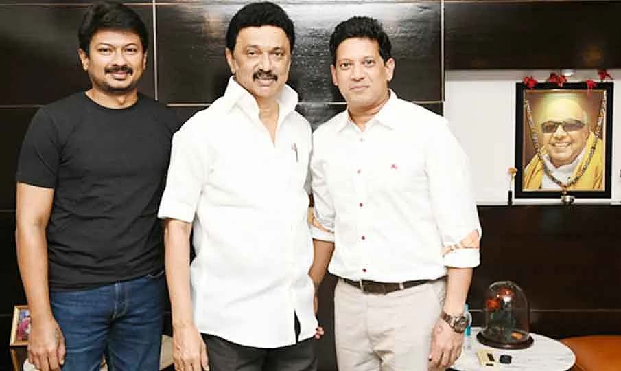 முதல்வருடன் அசோக் சிகாமணி