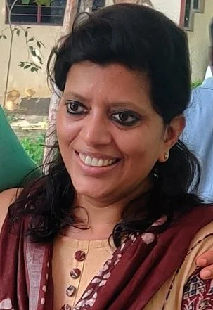 கவிதா முரளிதரன்