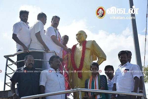 களக்காடு பகுதியில் நடந்த நிகழ்ச்சி