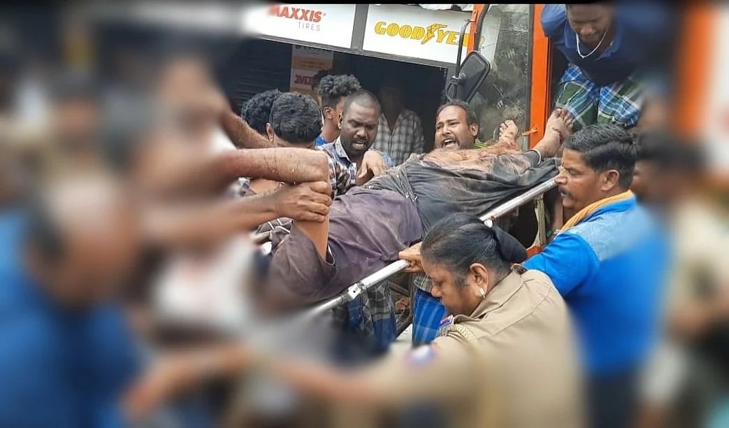 மணல் லாரி மோதிய விபத்தில் காயமடைந்தவர்