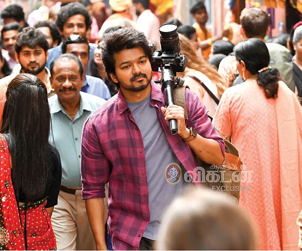 உங்களில் ஒருவன்... குடும்பத்தின் தலைவன்! - ‘வாரிசு’ விஜய் Exclusive