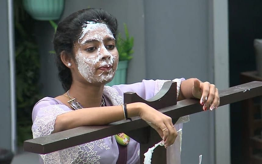 ஜனனி