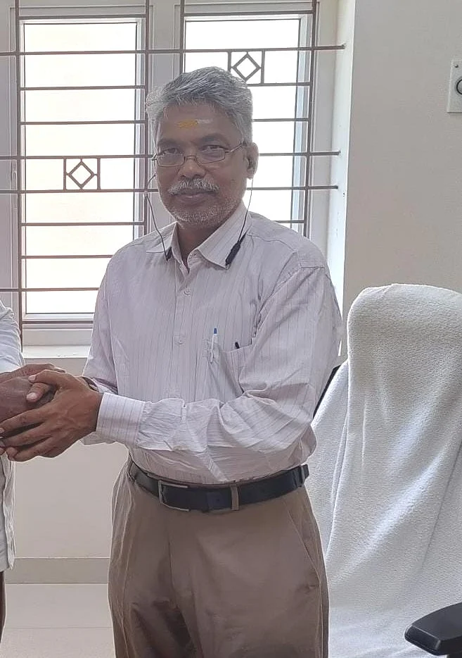 மோகனகுமரன்