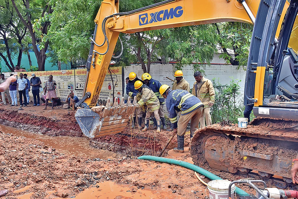 மதுரையில் தொடரும் மரணங்கள்... உயிருடன் விளையாடுகின்றனவா ஒப்பந்த நிறுவனங்கள்?