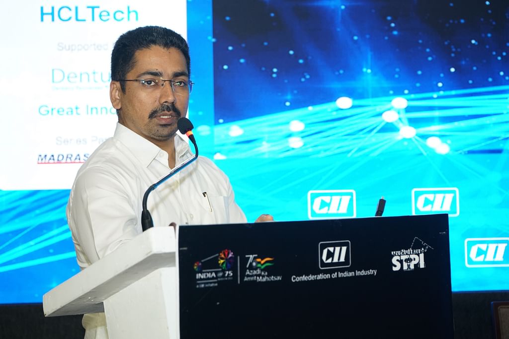 மதுரை மாநகராட்சி ஆணையர் சிம்ரன்ஜீத் சிங்