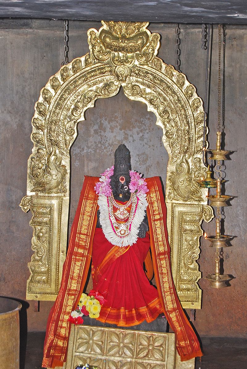 எழில் திகழும் ஏரகரம் 
முருகன் கோயில்!