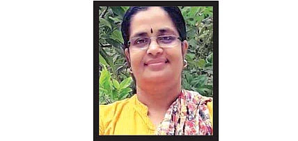 அவள் என் பார்வையில்...