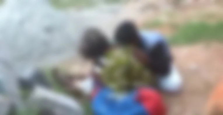 பாலியல் சீண்டல் - அதிர்ச்சிக் காட்சி