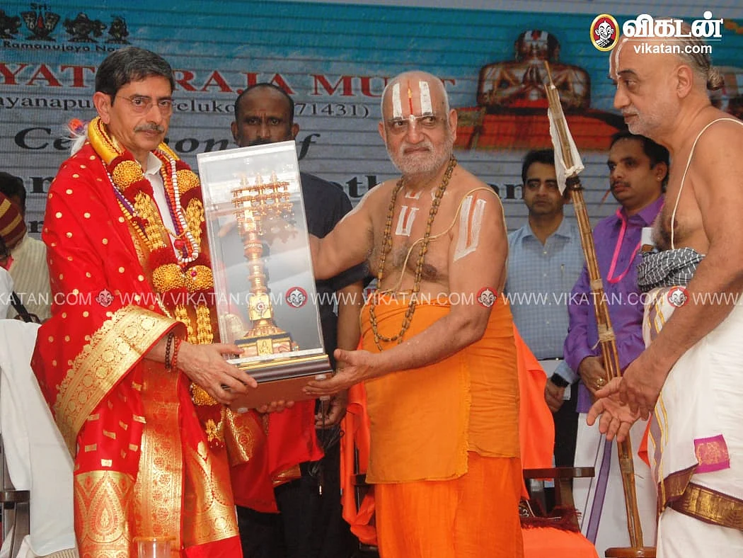"தமிழக இளைஞர்களின் மனதில் ராமாநுஜரின் சரித்திரம் முக்கிய இடத்தைப் பெறும்!" - நாராயண ராமாநுஜ ஜீயர்