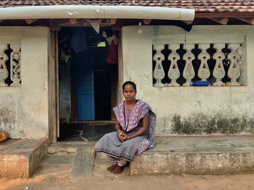`வைராக்கியம் தந்தது விகடன் உதவி!’ - நிறைவேறுகிறது கிராமத்து மாணவியின் மருத்துவர் கனவு