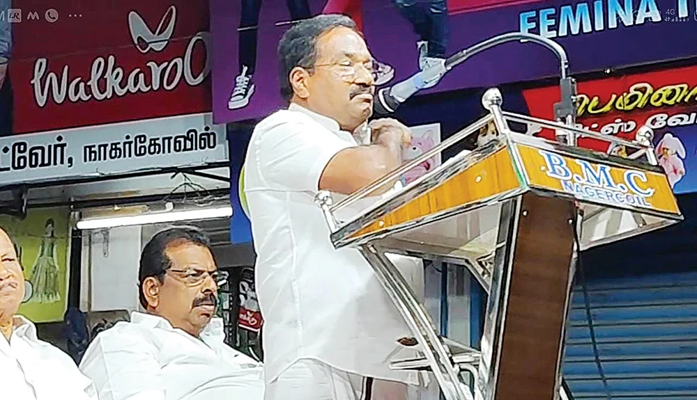 மீண்டும் அடாவடி பேச்சுகள்... அடங்காத அமைச்சர்கள், நிர்வாகிகள்!