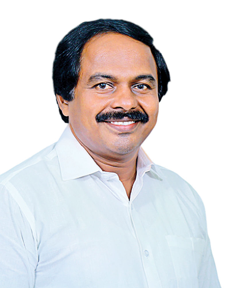 மனோ தங்கராஜ்