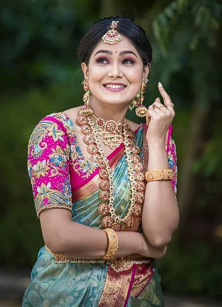 மோக்ஷிதா
