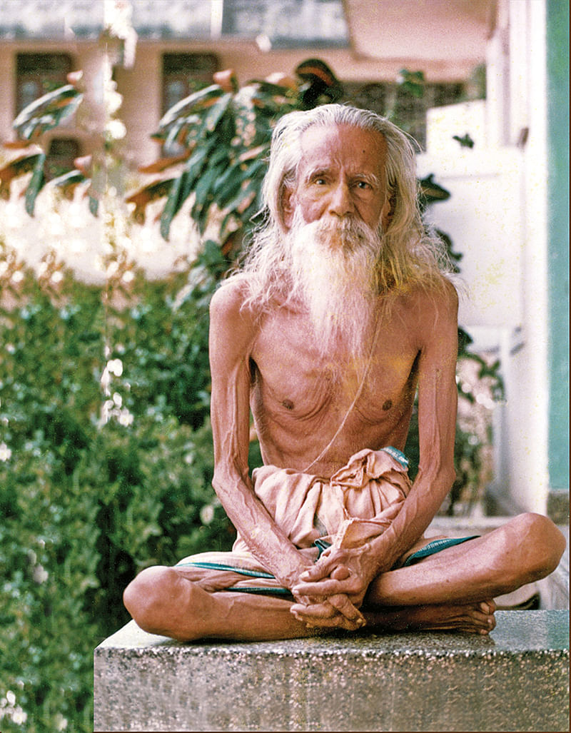 எளியவள் எனக்கு
எல்லாமே சிவன் சார்தான்!