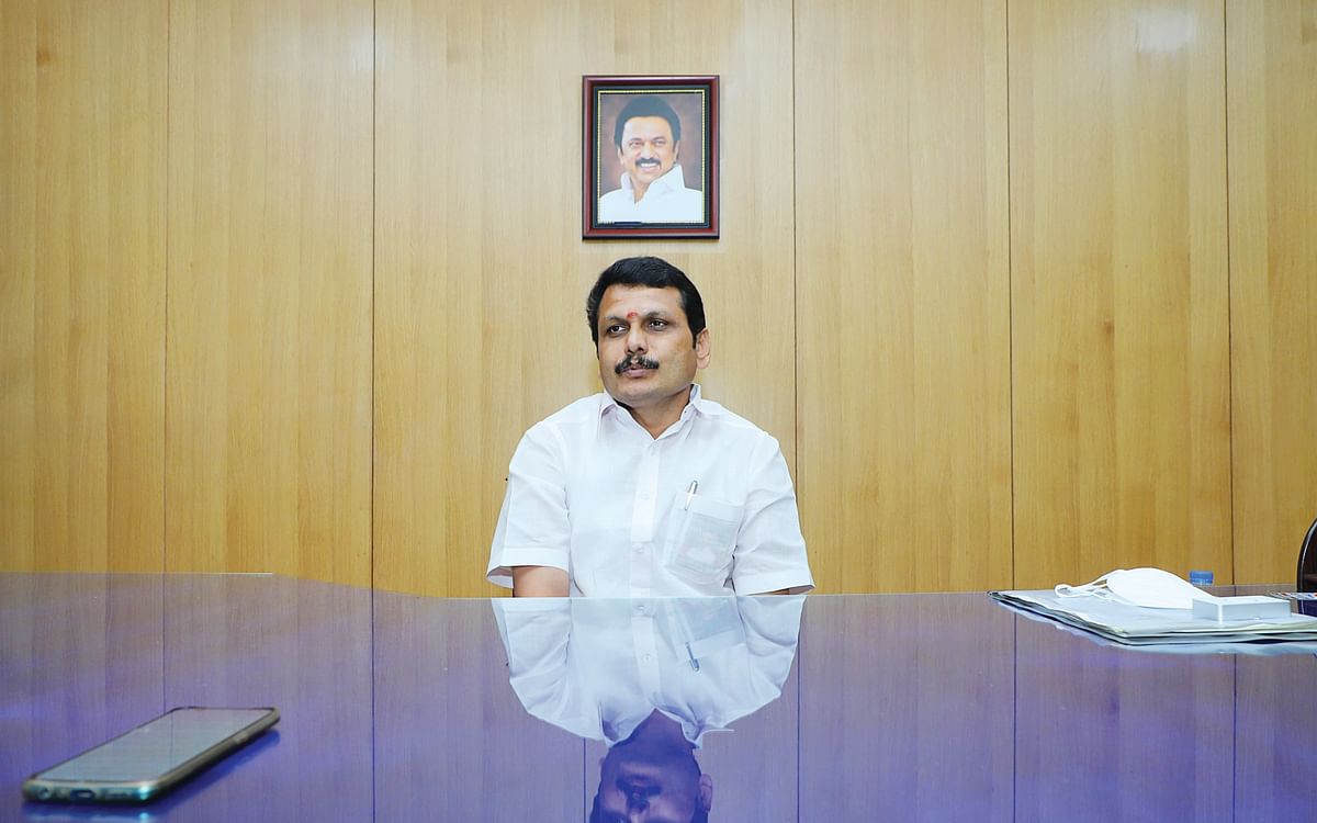 அடாவடி வசூல் அள்ளிக்குவிக்கும் கரூர் கம்பெனி!
