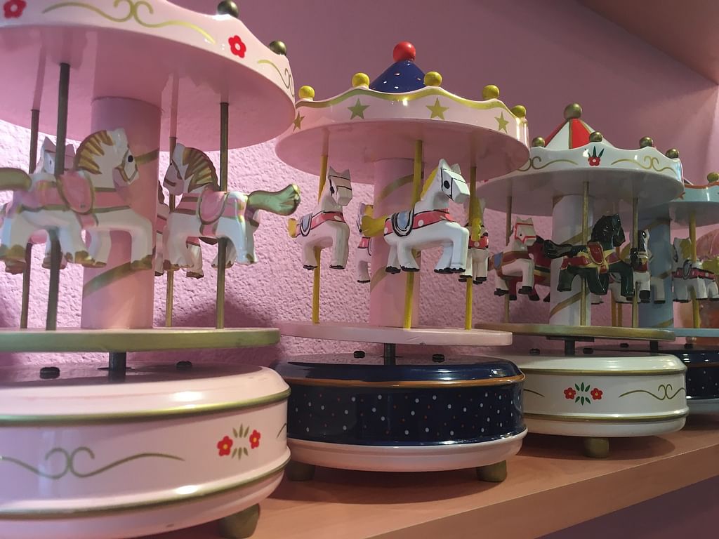 merry go round toy