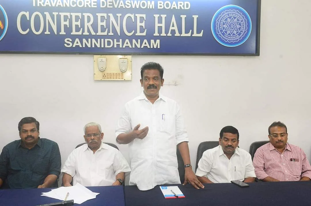 கேரள தேவசம்போர்டு அமைச்சர் கே.ராதாகிருஷ்ணன்