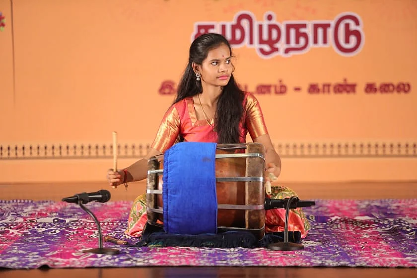 அமிர்தவர்ஷினி