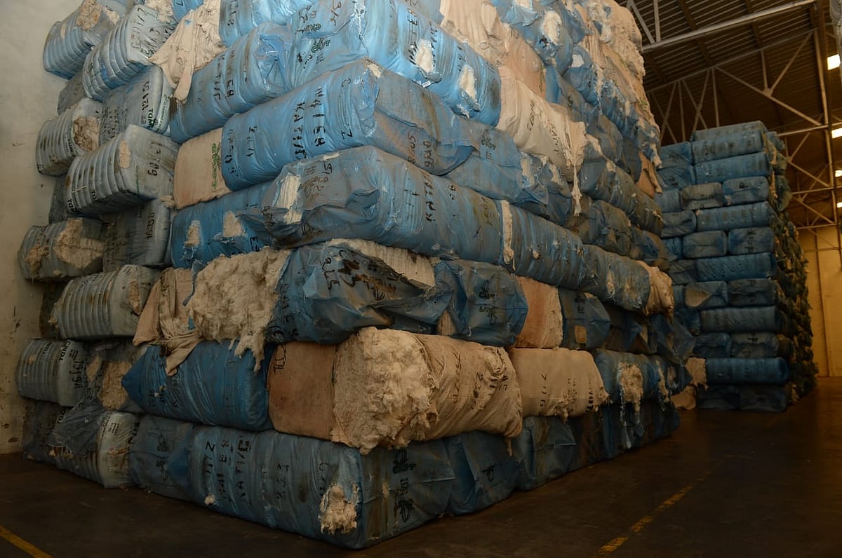 கல்லா கட்டும் ஐரோப்பிய நாடுகள்... கழிவுப் பஞ்சு ஏற்றுமதிக்குத் தடை விதிக்கக் கோரிக்கை!