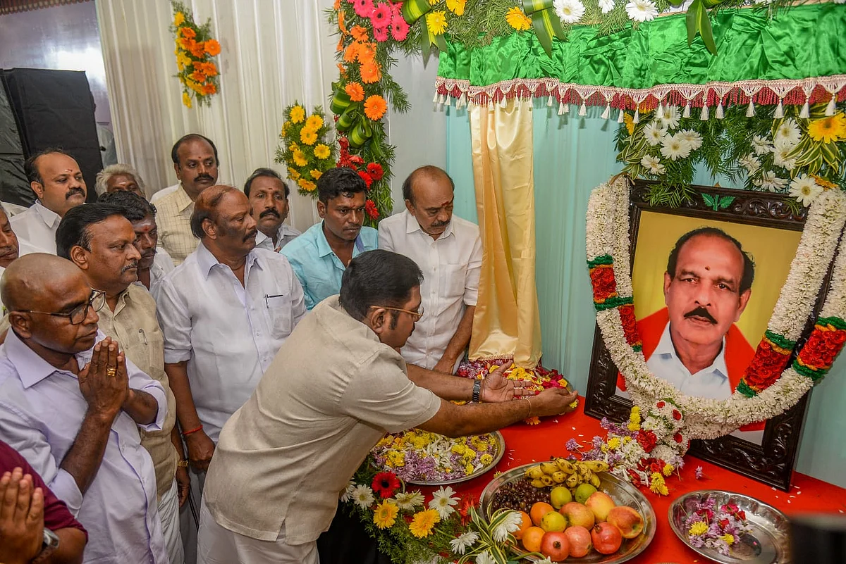 தஞ்சாவூரில் நடைபெற்ற நிகழ்ச்சியில் தினகரன்