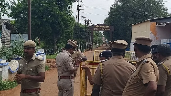 சிறப்பு முகாம்