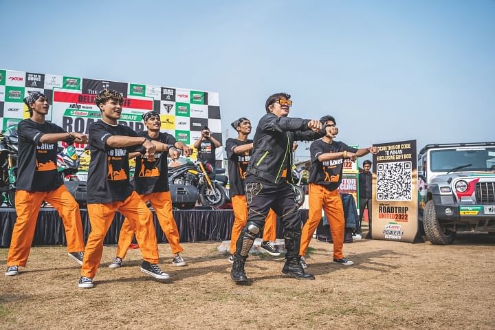 Around India on Two Wheels!