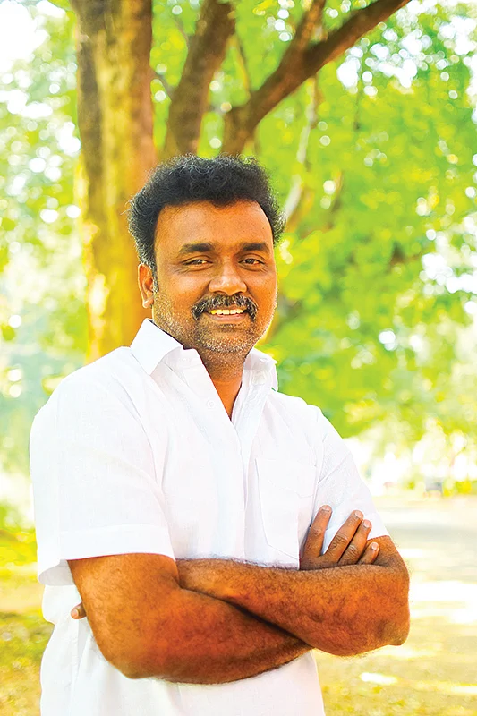 பெரி.கபிலன்