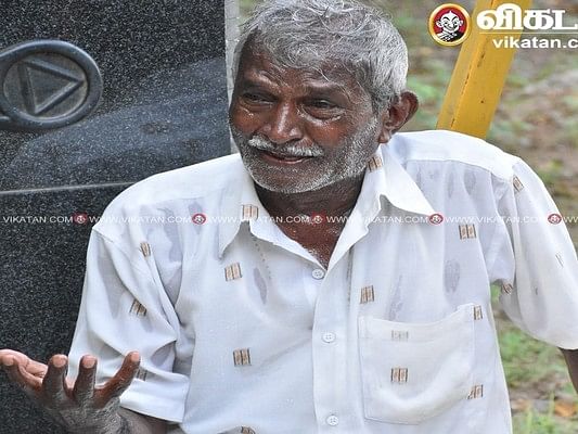 நெல்லை: அடுத்தடுத்து தீக்குளிக்க முயன்ற இரு முதியவர்கள்; ஆட்சியர் அலுவலகத்தில் பரபரப்பு! 