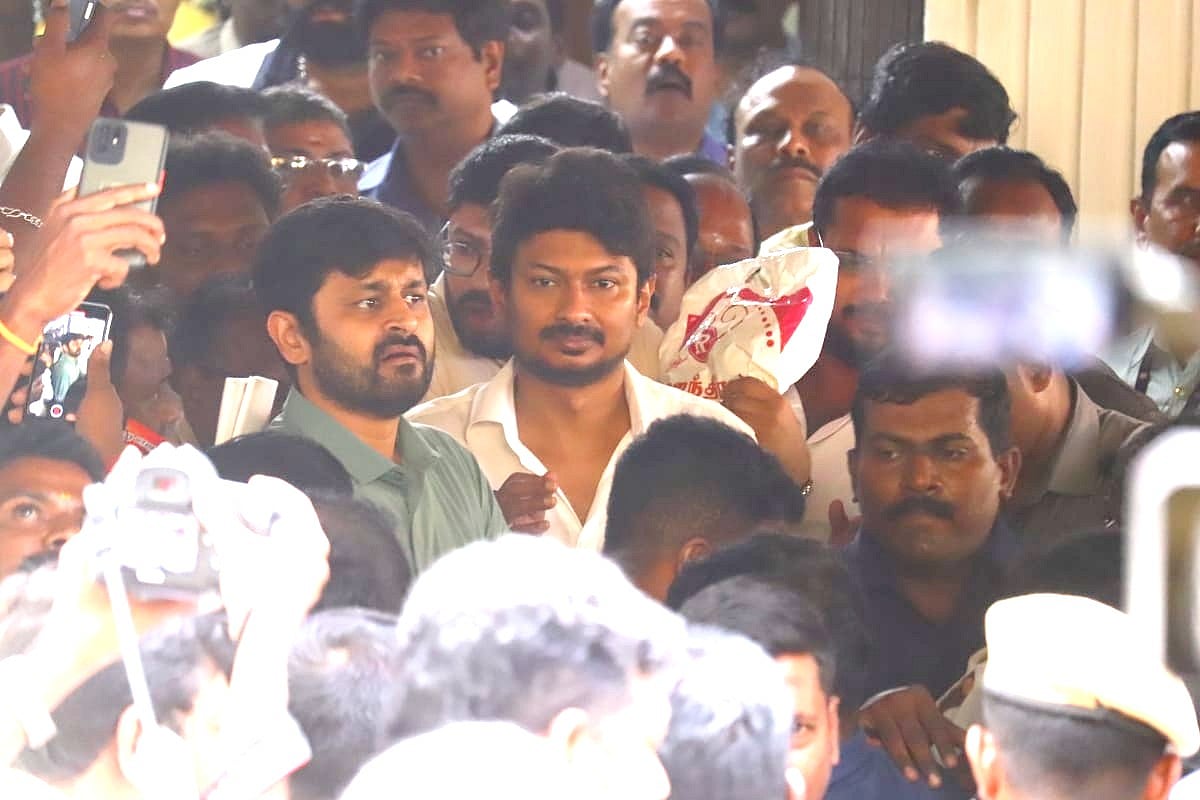 சினிமா, அரசியல் என்ட்ரி... ஒன்றை செங்கல் பிரசாரம் டு அமைச்சர்... உதயநிதியின் செயல்பாடுகள்!