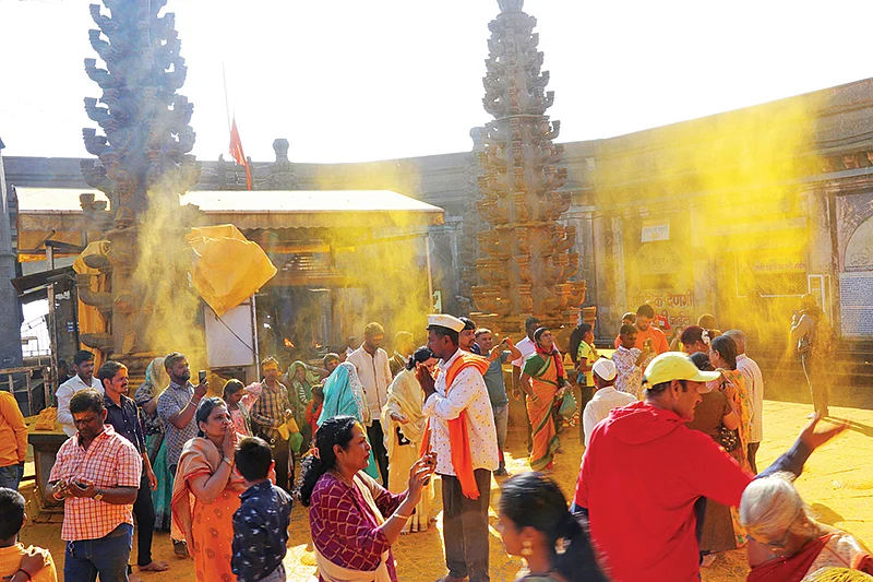 பாவம் தீர்க்கும் மஞ்சள் பொடி