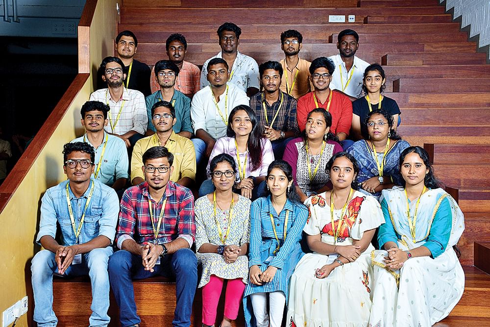 மூன்றாண்டு கல்லூரிப் படிப்பைவிட அதிக வாய்ப்பு தந்தது விகடன்... மாணவப் பத்திரிகையாளர்கள் நெகிழ்ச்சி!