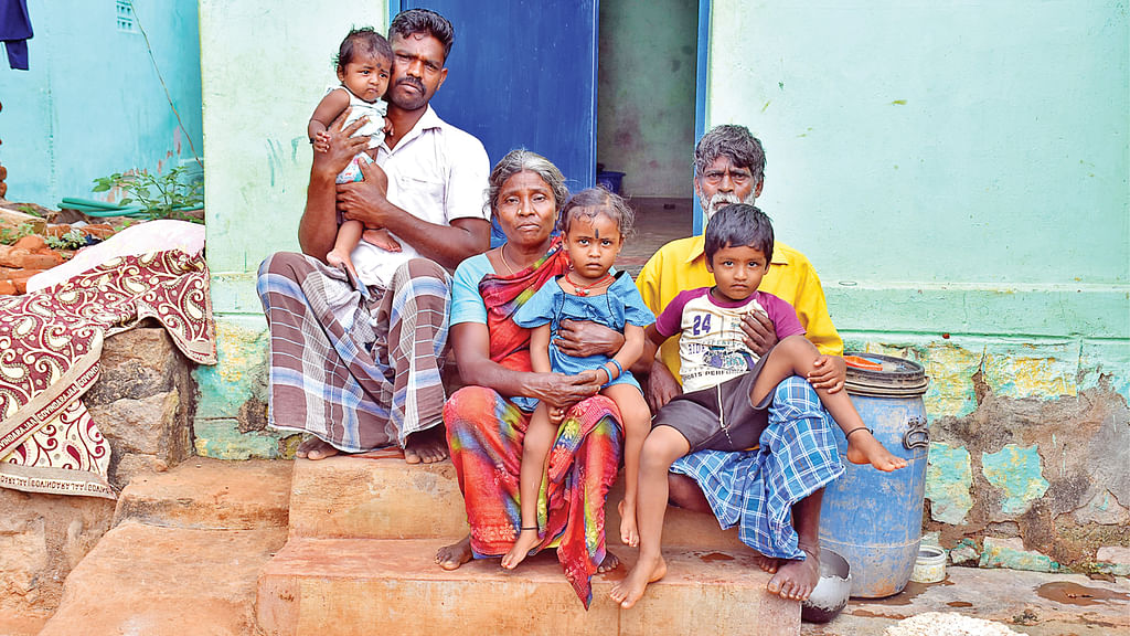 சுரேஷ்