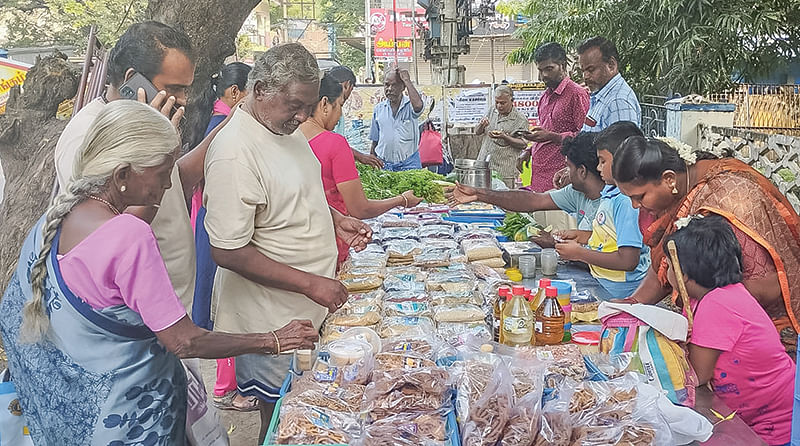 இயற்கை உழவர்கள் சந்தையில்